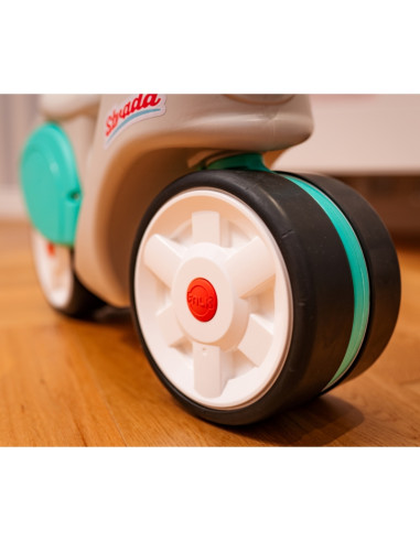 FALK važiuojamasis paspirtukas Strada Retro tylios padangos