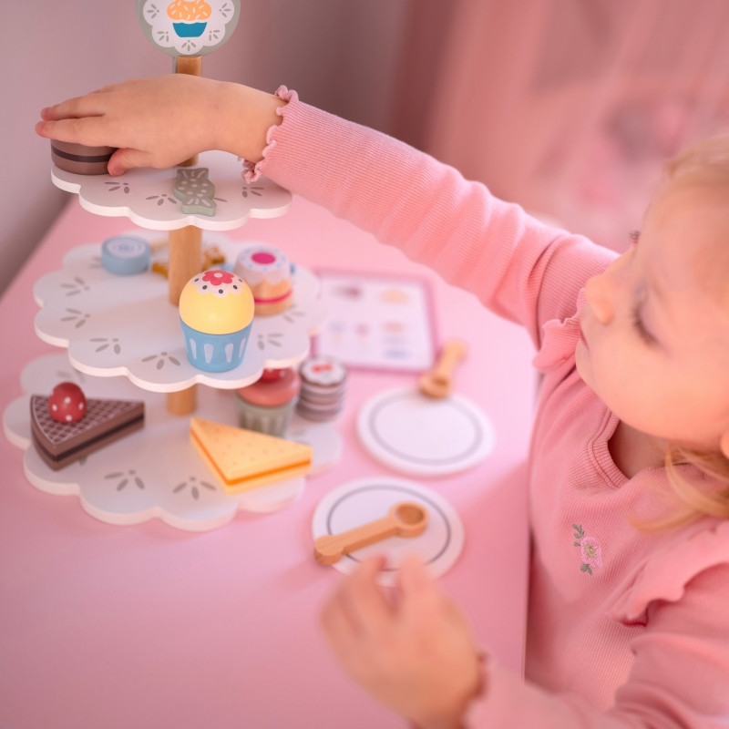 TOOKY TOY Platter of Sweets Wooden Stand Cupcakes Cakes