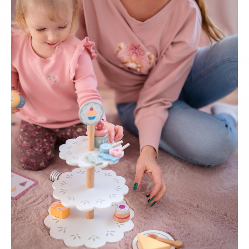 TOOKY TOY Platter of Sweets Wooden Stand Cupcakes Cakes