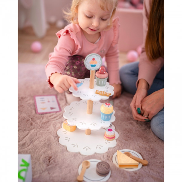 TOOKY TOY Platter of Sweets Wooden Stand Cupcakes Cakes