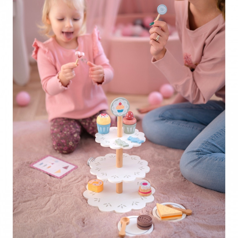 TOOKY TOY Platter of Sweets Wooden Stand Cupcakes Cakes