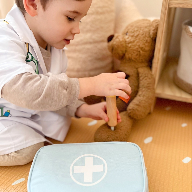 TOOKY TOY Mažasis daktaras Medinis daktaro rinkinys dėkle su priedais