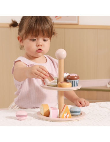 VIGA medinis tortų stovas su priedais