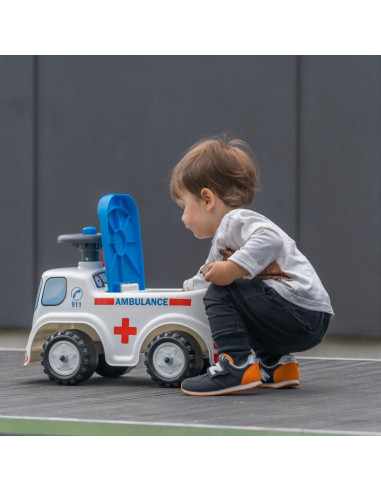 FALK greitosios pagalbos automobilis su signalu nuo 1 metų