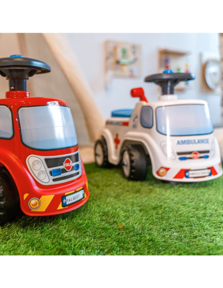 FALK greitosios pagalbos automobilis su signalu nuo 1 metų