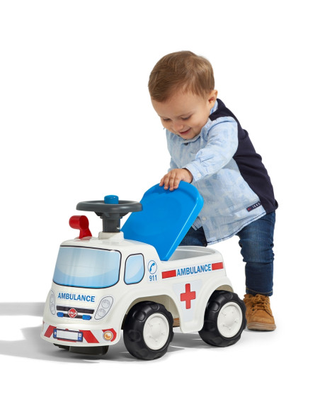 FALK greitosios pagalbos automobilis su signalu nuo 1 metų FALK greitosios pagalbos automobilis su signalu nuo 1 metų