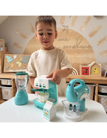 WOOPIE 3 viename buitinės technikos rinkinys: kavos virimo aparatas, maišytuvas, trintuvas, garso ir šviesos efektai