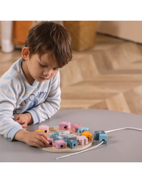 VIGA PolarB Montessori medinis laikrodis su geometrinėmis figūromi