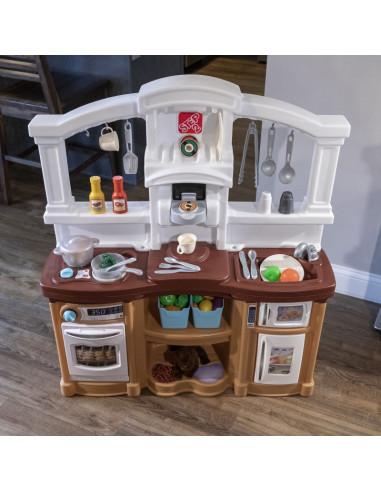 Step2 Детская кухня: веселье с друзьями