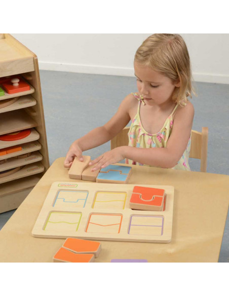 MASTERKIDZ edukacinė lenta su atitinkančiomis formomis ir spalvomis