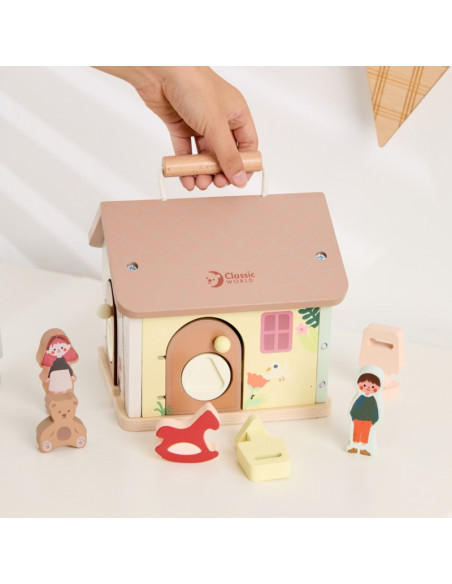 CLASSIC WORLD Деревянный сенсорный развивающий домик с замками и ключами 11 шт.