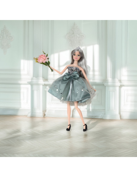 WOOPIE ROYAL Lalka Emi w Eleganckiej Sukni Tiulowej z Kokardą i Bukietem