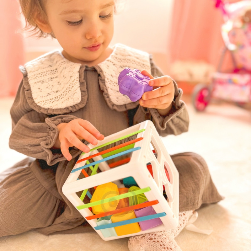 WOOPIE BABY Flexible Sensory Cube Sorter for Children Colorful Shapes 11 pcs.