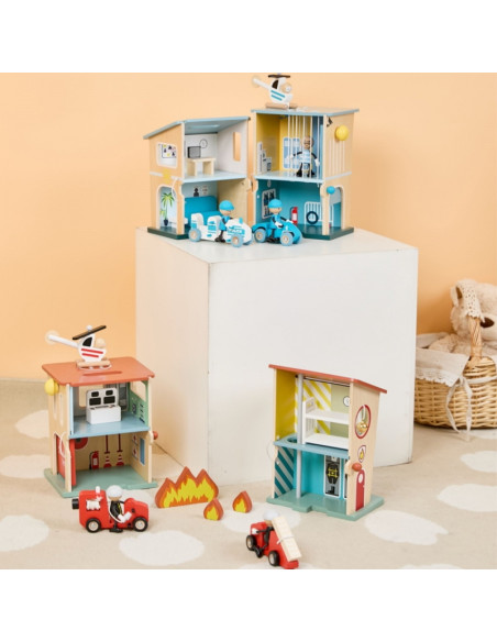 CLASSIC WORLD Полицейский участок Деревянные фигурки Машина Вертолет 12 шт.