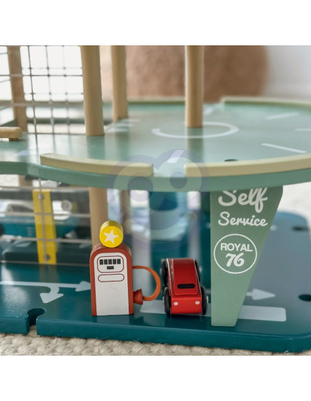 CLASSIC WORLD Multi-storey Car Parking Helicopter Distributor Car Wash + Acc.