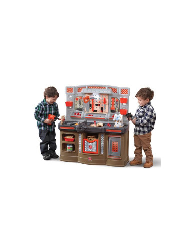 STEP2 Large Workshop for Children DIY Corner Light + 45 Accessories