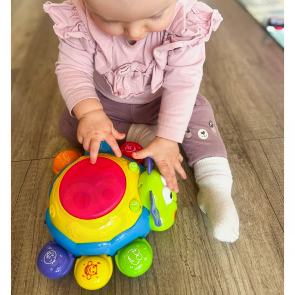 WOOPIE Interactive Crawling Toy Ladybug
