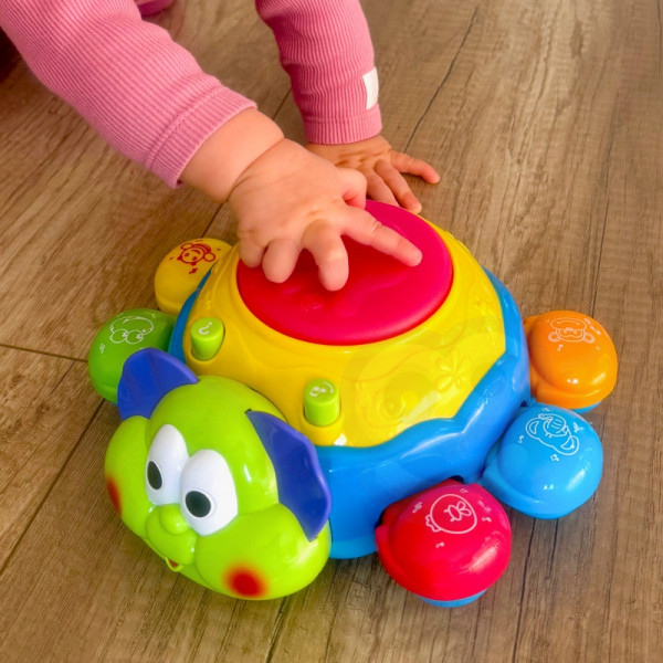 WOOPIE Interactive Crawling Toy Ladybug