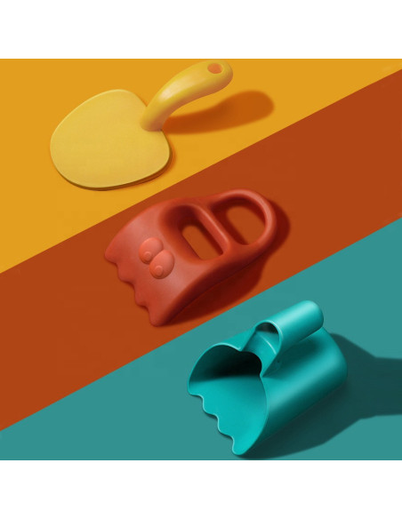 WOOPIE Sand Molds and Shovel Set 21 pcs.