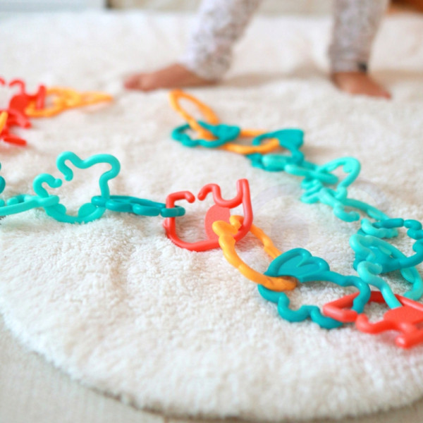WOOPIE BABY Сенсорная игрушка для младенцев Жевательные подвески Животные Цепочка 24 эл. WOOPIE BABY Сенсорная игрушка для младенцев Жевательные подвески Животные Цепочка 24 эл.