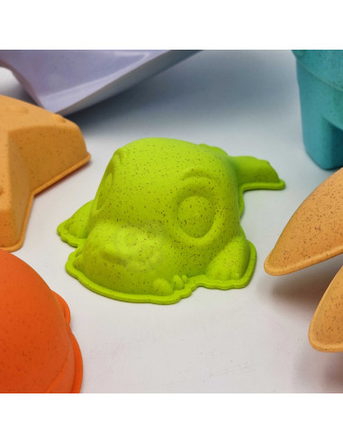 WOOPIE GREEN Sand Bucket Set 8 pcs. BIODEGRADABLE ORGANIC MATERIAL