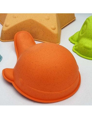 WOOPIE GREEN Sand Bucket Set 8 pcs. BIODEGRADABLE ORGANIC MATERIAL