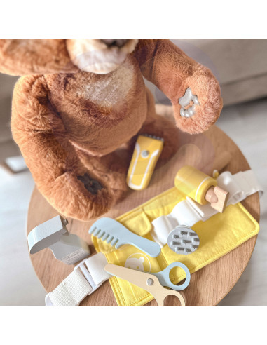 CLASSIC WORLD Little Hairdresser Set Belt with Accessories 8 pcs.