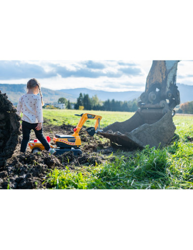 FALK Super Builder Excavator with Trailer and Accessories