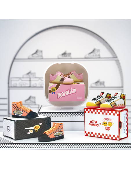 546955-EUC MGAs Miniverse Make it Mini Sneakers