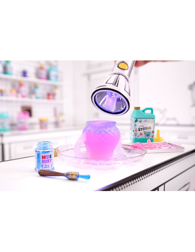 505358-EUC MGAs Miniverse- Make It Mini Lifestyle in PDQ Series 2