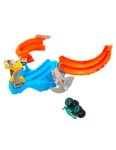 Hot Wheels Corkscrew Shark Smash JFR08 2