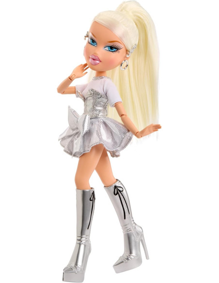 Bratz Charmz Cloe Doll 599326 599333EUC