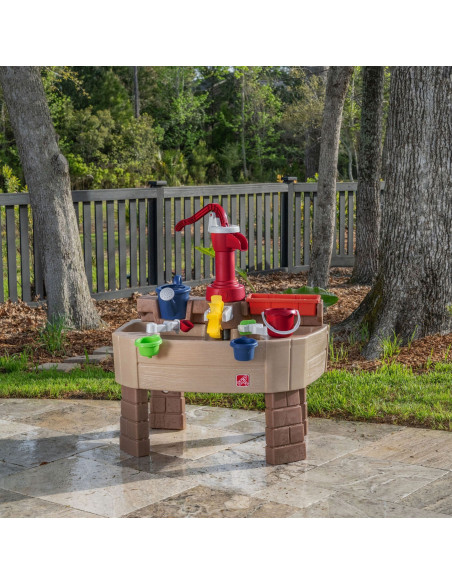 STEP2 Water Table with Pump and Accessories