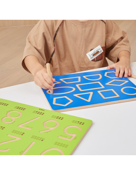 VIGA Grafomotorinė lenta Didelės raidės Mokomės rašyti