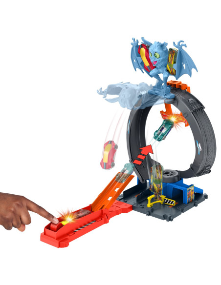 Hot Wheels City Bat Loop Attack HTN78