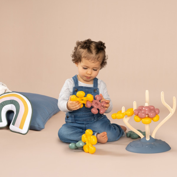 SMOBY LITTLE Tree sensorinis motorinis žaislas 12m+ SMOBY LITTLE Tree sensorinis motorinis žaislas 12m+