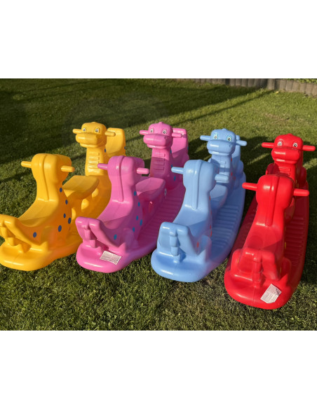 Многоместная качалка-балансир WOOPI Dino Rocker Balance Swing желтого цвета.