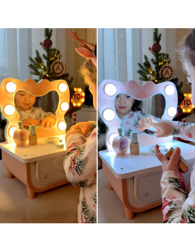 TOOKY TOY Medinis drugelis tualetinio staliuko priedai Veidrodis su LED apšvietimu + kosmetika