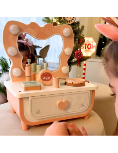 Набор аксессуаров для туалетного столика TOOKY TOY: деревянная бабочка, зеркало со светодиодной подсветкой + косметика.