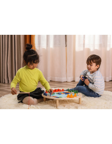 VIGA medinis žvejybos žaidimas FSC