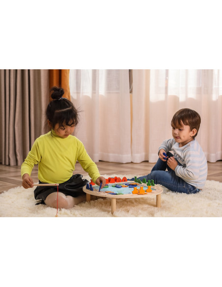 VIGA medinis žvejybos žaidimas FSC