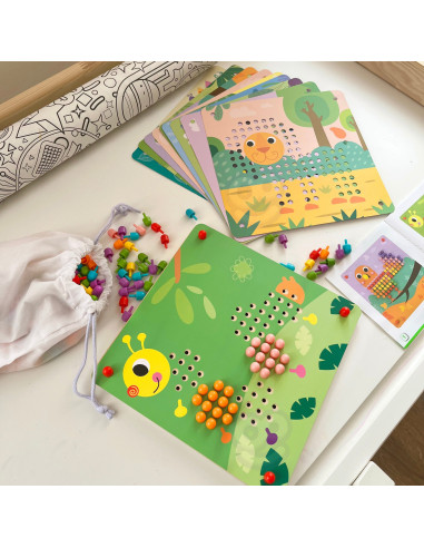 Žaislinė dėlionė su smeigtukais ir laipiojimo kaladėlėmis