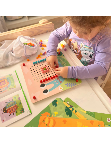 Žaislinė dėlionė su smeigtukais ir laipiojimo kaladėlėmis