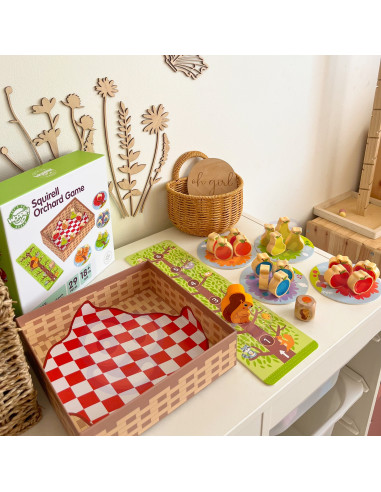 WOOPIE GREEN Šeimos stalo žaidimas "Voverė sode" FSC