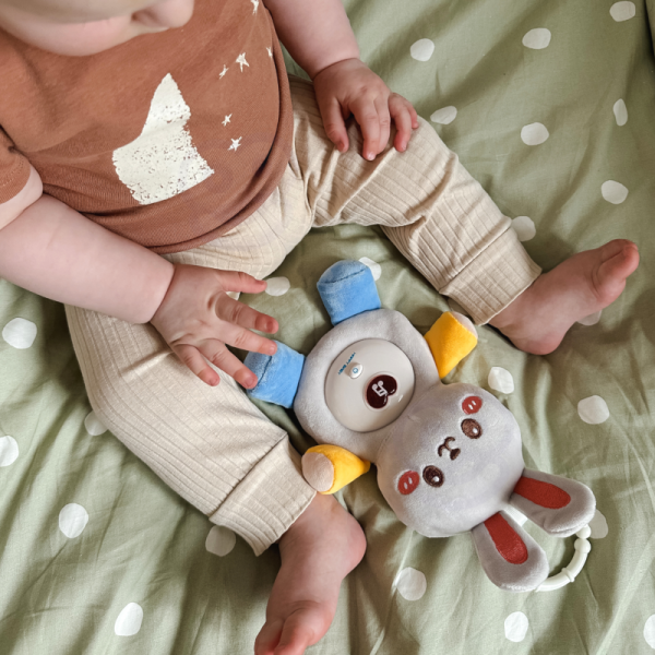WOOPIE BABY Интерактивная плюшевая игрушка для малышей Cuddly Light Sound Bunny Sleeper Blue WOOPIE BABY Интерактивная плюшевая игрушка для малышей Cuddly Light Sound Bunny Sleeper Blue