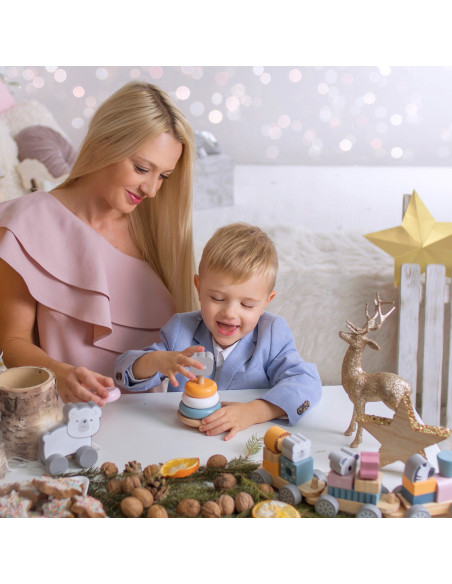 VIGA PolarB rinkinys Medinė piramidė + baltasis lokys Plaktukas Montessori