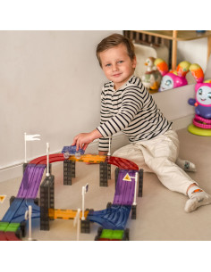 WOOPIE Magnetic Car Race Track + 137 El. Car 2