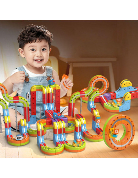 WOOPIE Magic Cube Train Construction Blocks Anti-Gravity Magnetic Track 68pcs.