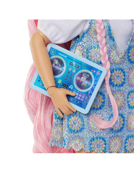 Barbie Dream Besties Daisy Doll JDD74