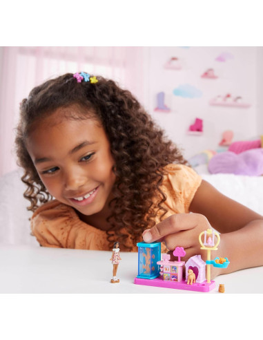 Barbie Mini BarbieLand Doll and Playset JCR30